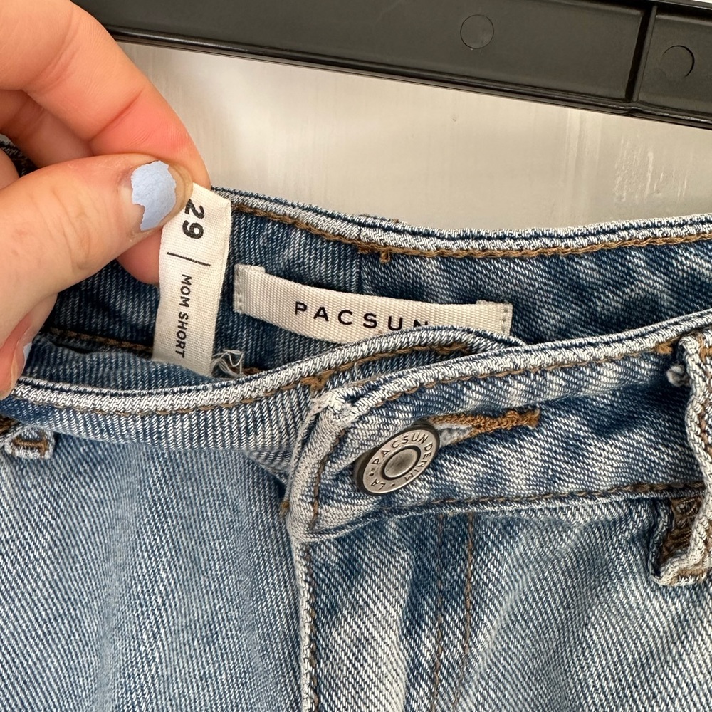 Pacsun Mom Short - Picture 2 of 2